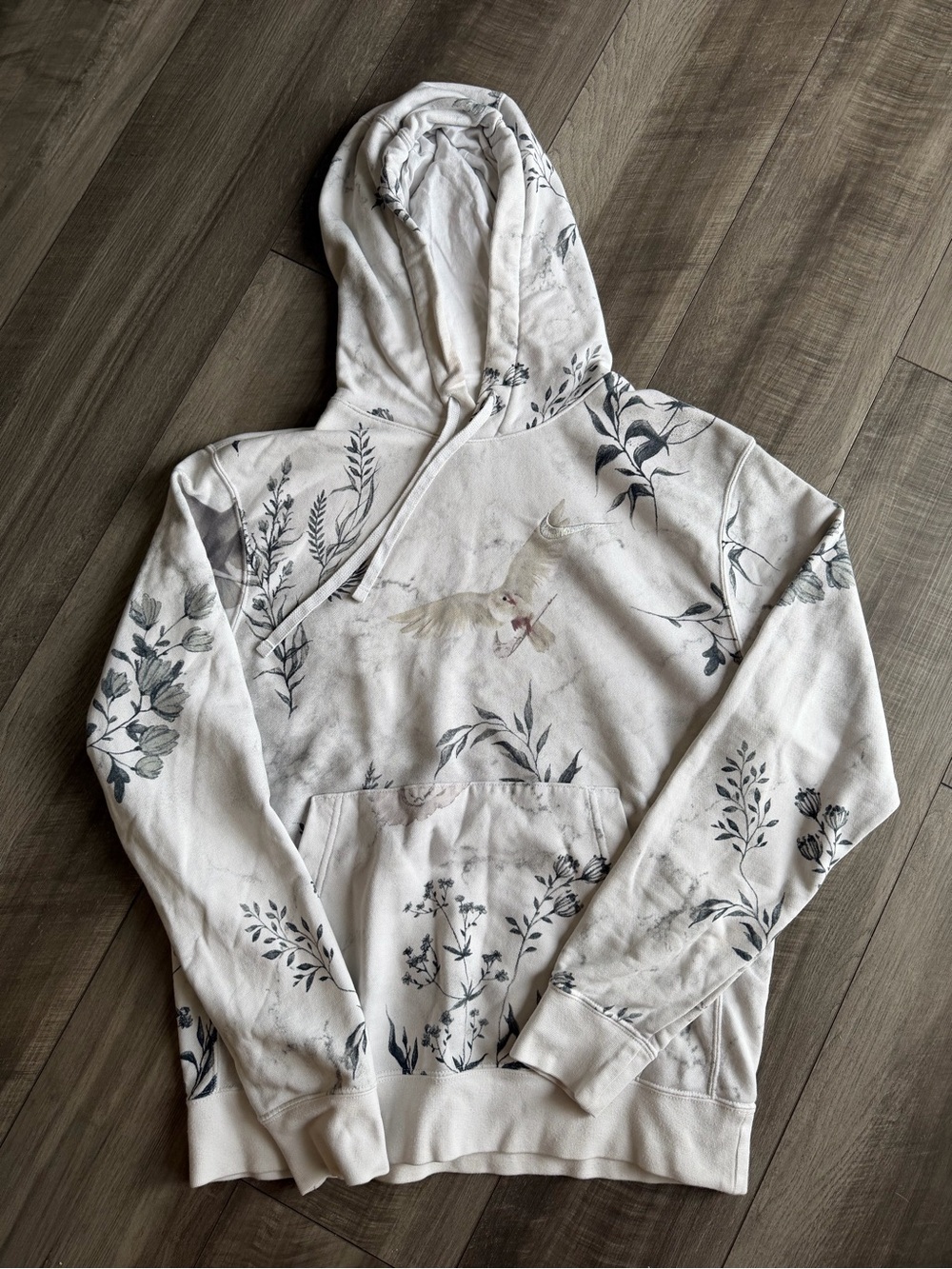 Nike Men's Sportswear Club Fleece Pullover Hoodie White Dove Bird Graphic Sz S